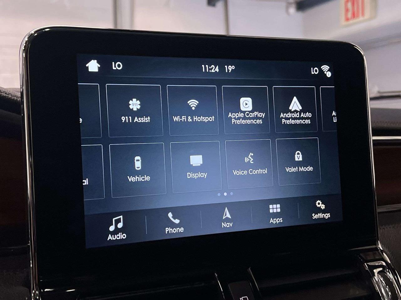 2018 Lincoln Navigator RESERVE 4X4 | 7-PASS |MASSAGE |LEATHER | PANO ROOF Photo