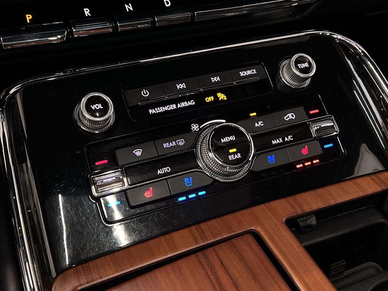 2018 Lincoln Navigator RESERVE 4X4 | 7-PASS |MASSAGE |LEATHER | PANO ROOF Photo
