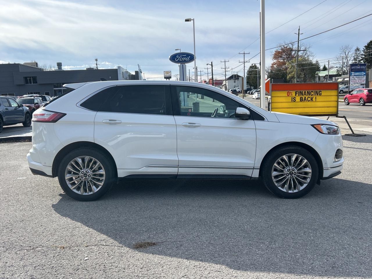 2022 Ford Edge Titanium  - Leather Seats -  Premium Audio Photo3