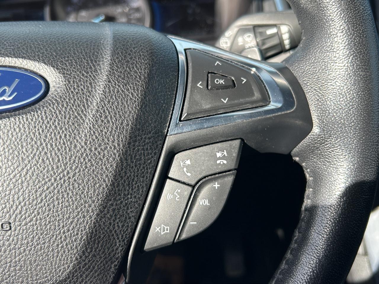 2022 Ford Edge Titanium  - Leather Seats -  Premium Audio Photo