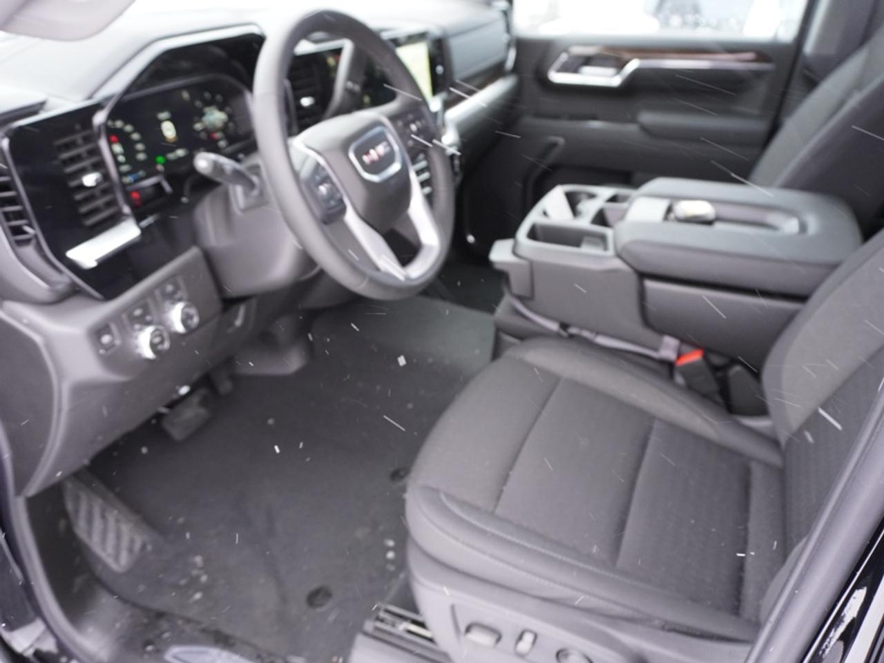 2026 GMC Sierra 1500 SLE Photo