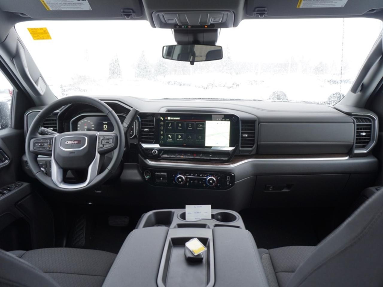 2026 GMC Sierra 1500 SLE Photo