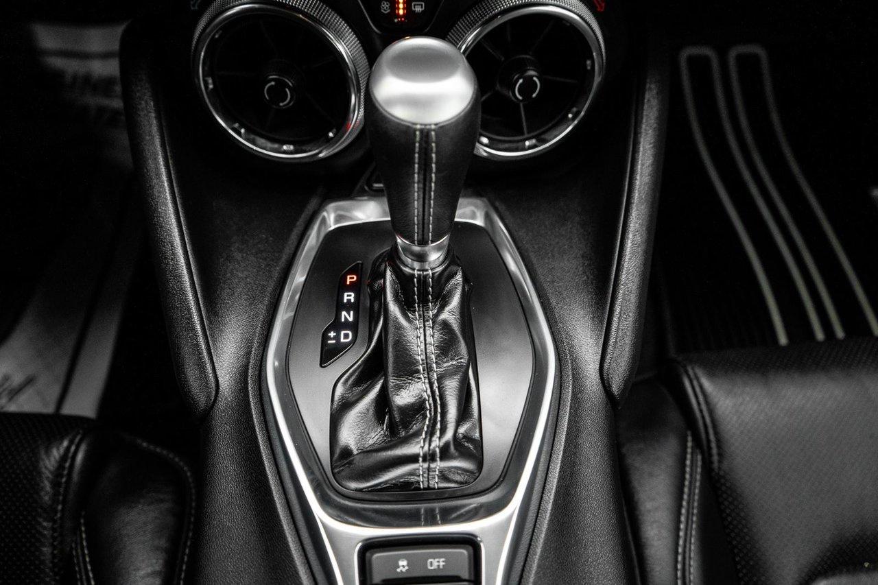 2018 Chevrolet Camaro 2LT Photo