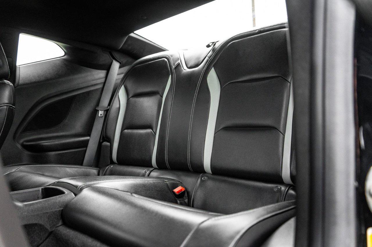 2018 Chevrolet Camaro 2LT Photo