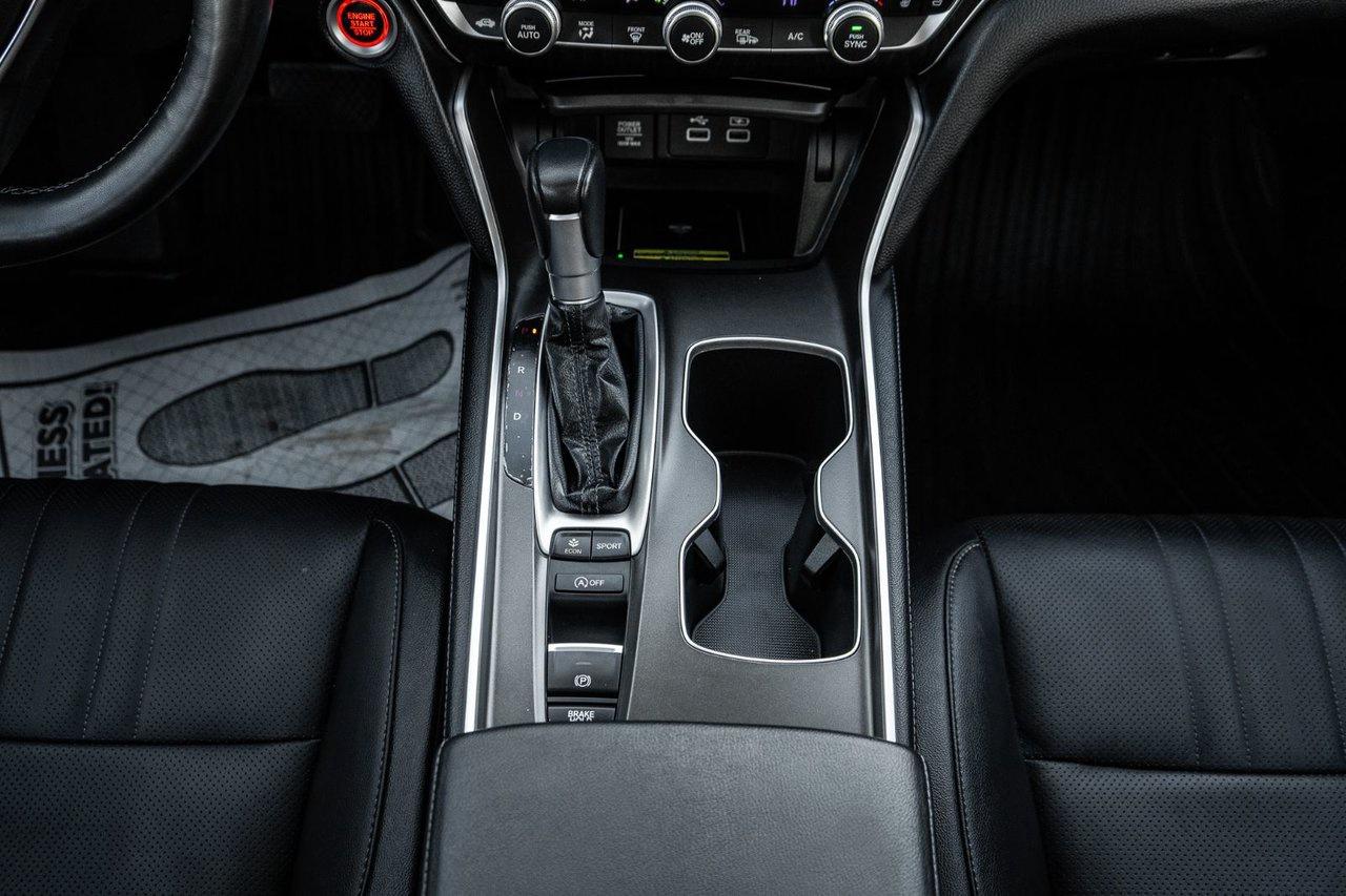 2022 Honda Accord Sedan Touring Photo