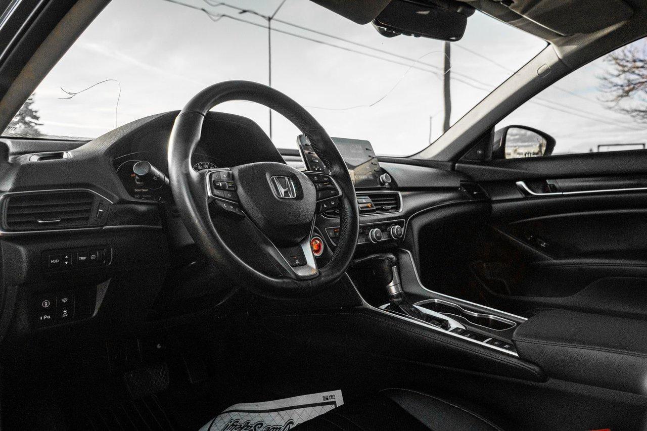2022 Honda Accord Sedan Touring Photo