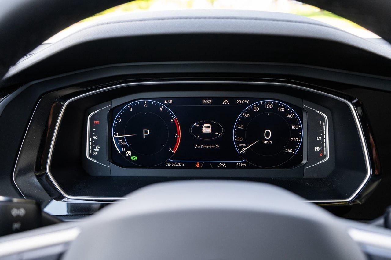 2024 Volkswagen Jetta HIGHLINE Photo