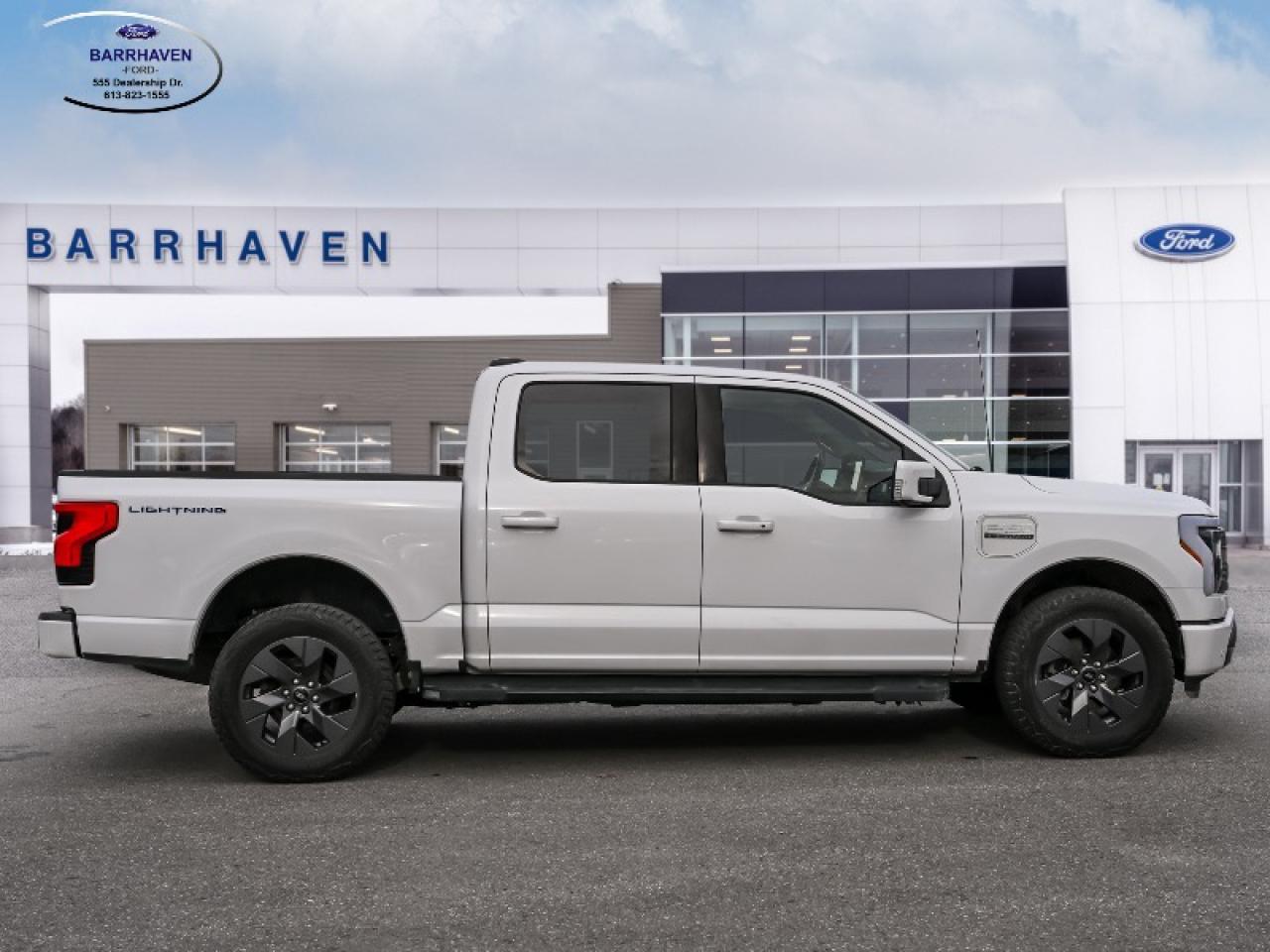 2022 Ford F-150 Lightning Lariat Photo