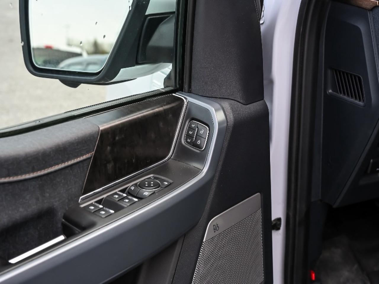 2022 Ford F-150 Lightning Lariat Photo