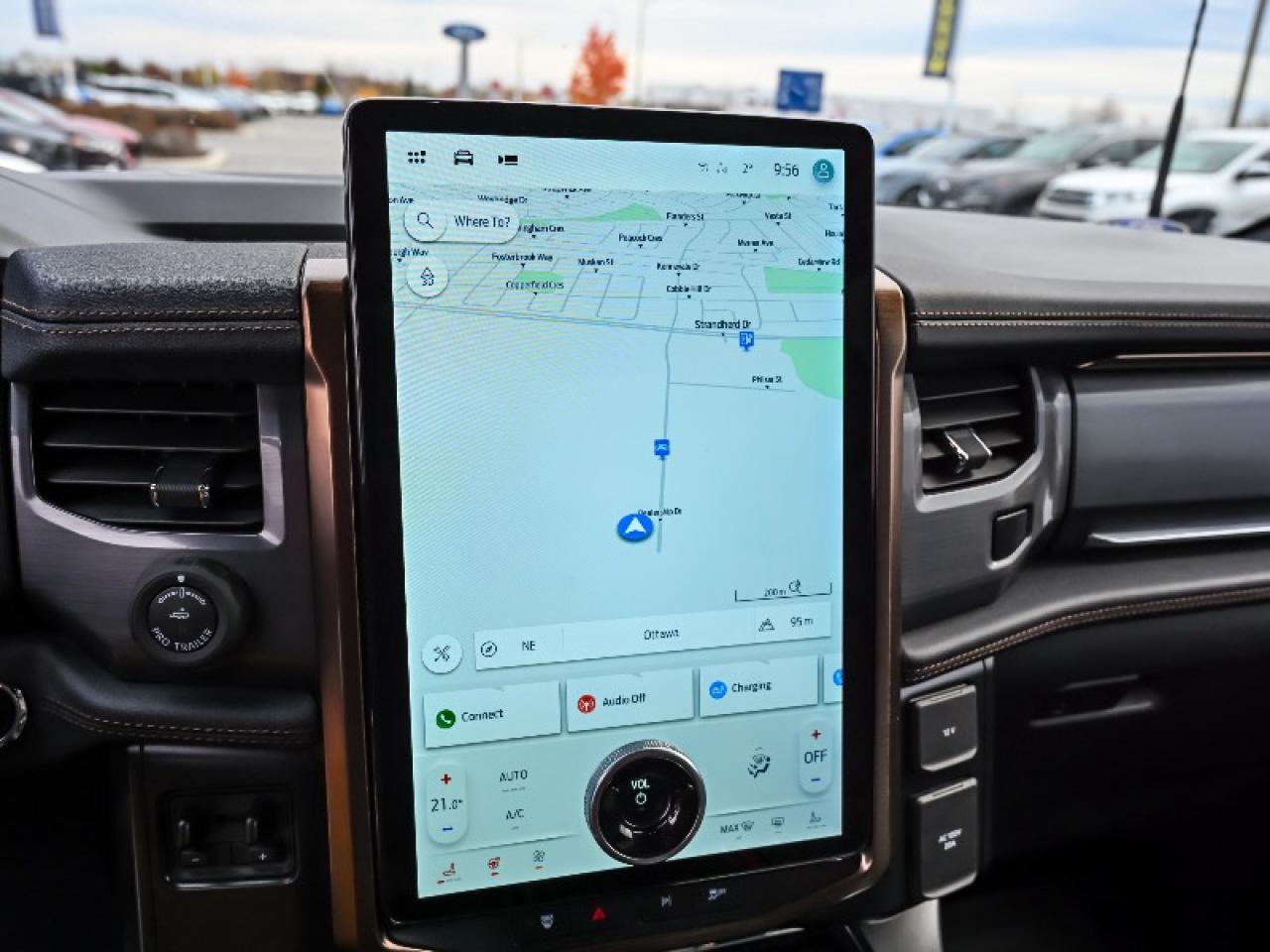 2022 Ford F-150 Lightning Lariat Photo