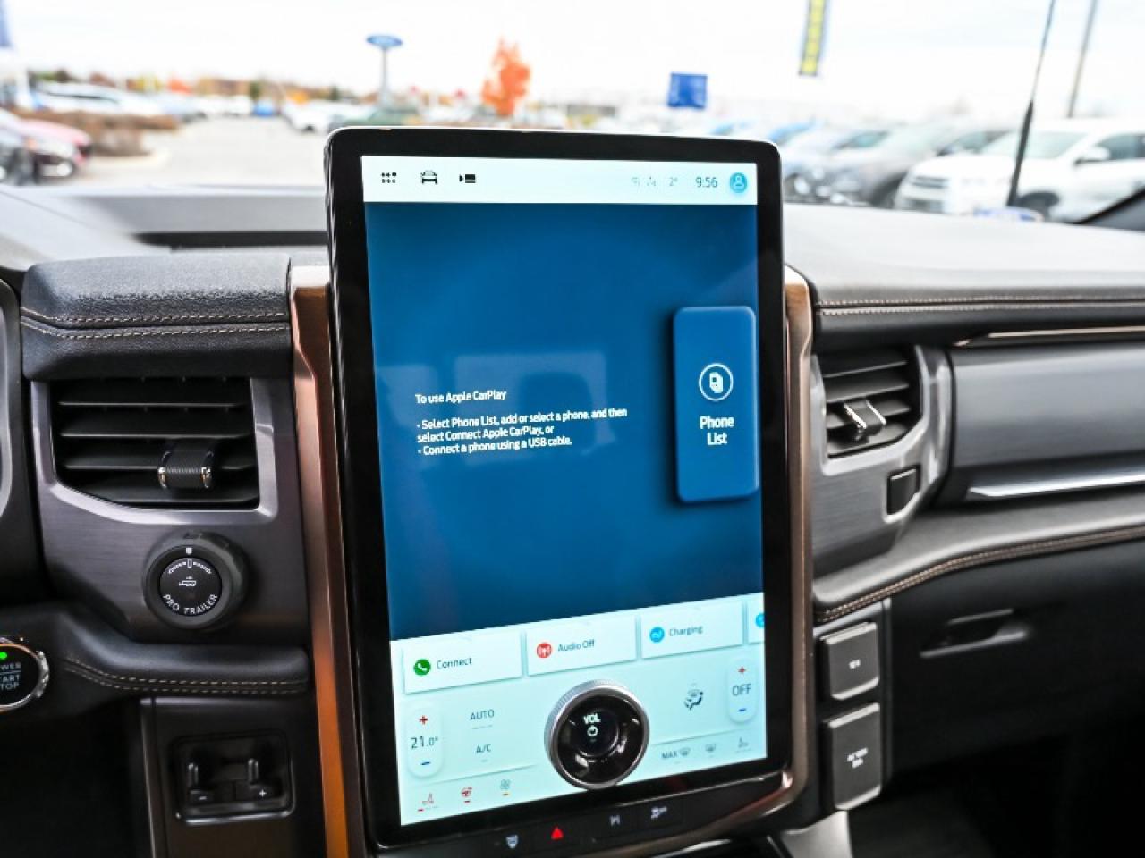 2022 Ford F-150 Lightning Lariat Photo