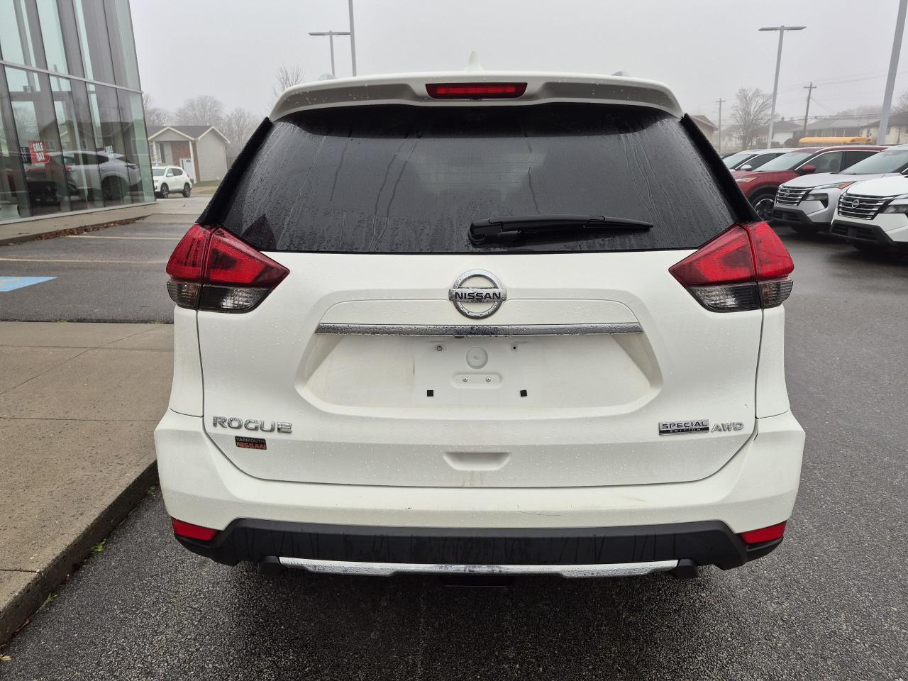 2020 Nissan Rogue Special Edition AWD Photo4