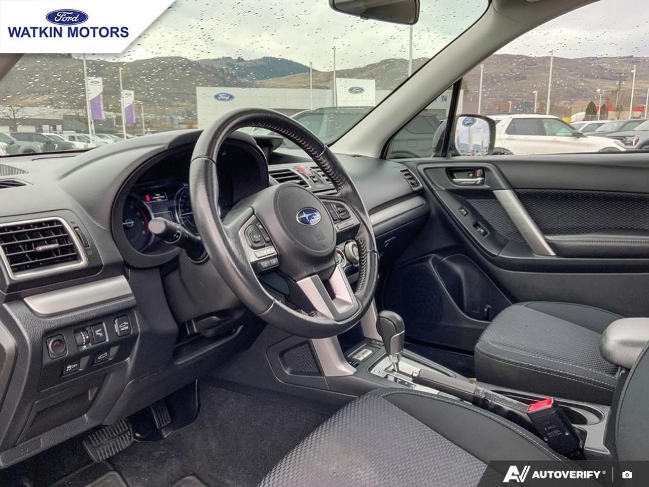 2017 Subaru Forester 2.5i LIMITED TOURING AWD Photo15