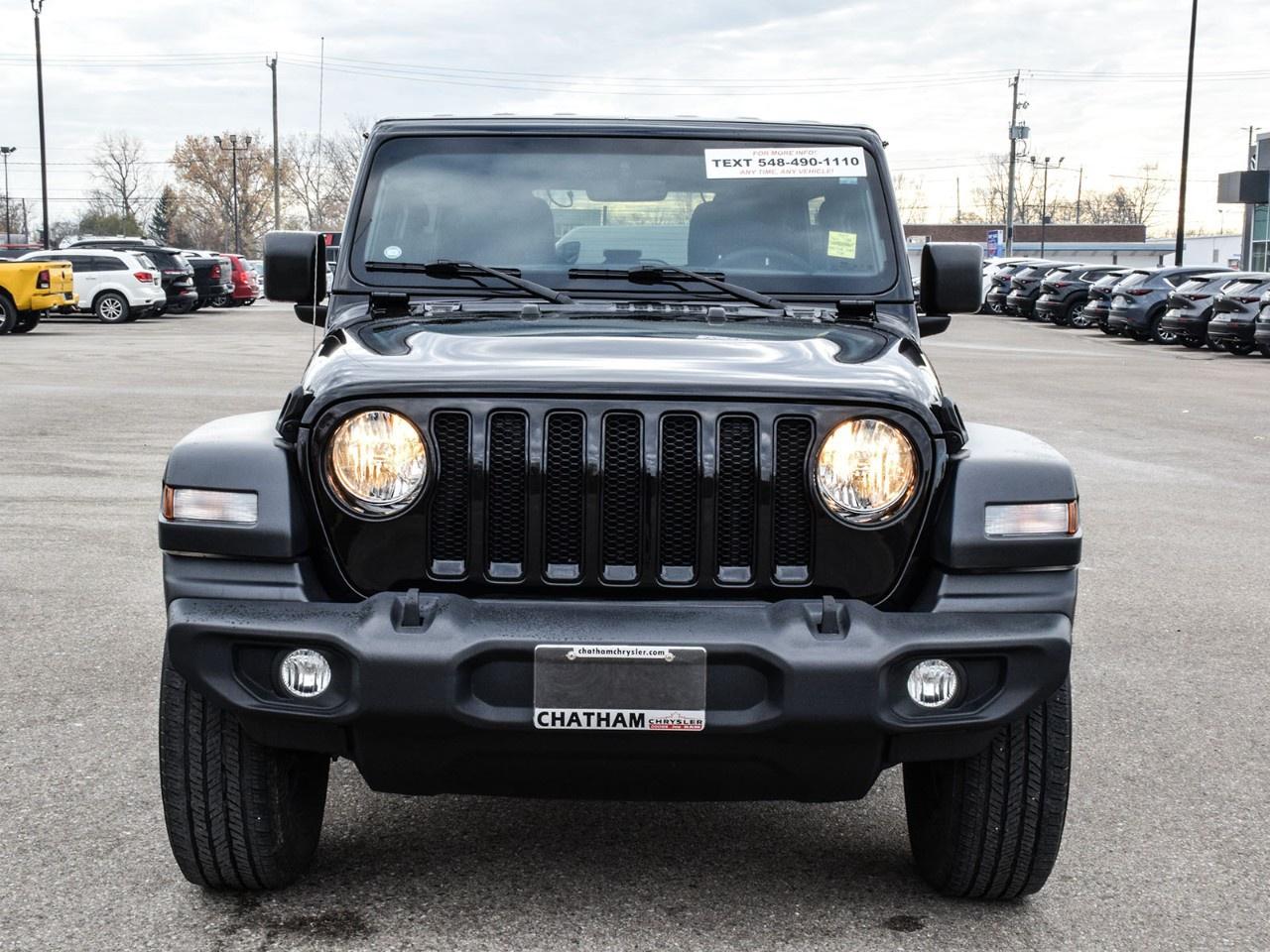 2023 Jeep Wrangler SPORT ALTITUDE 4 DOOR 4X4 Photo