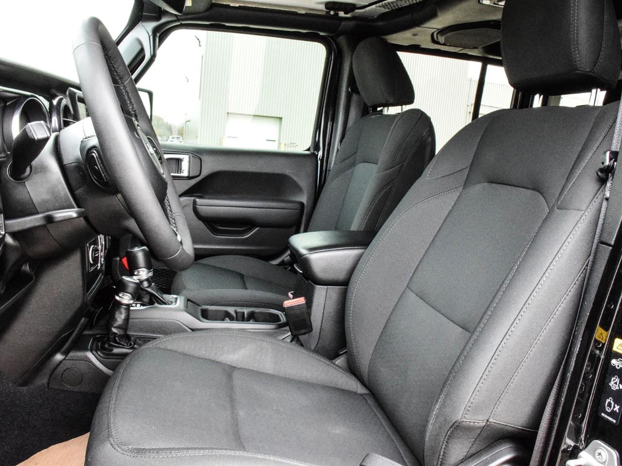 2023 Jeep Wrangler SPORT ALTITUDE 4 DOOR 4X4 Photo