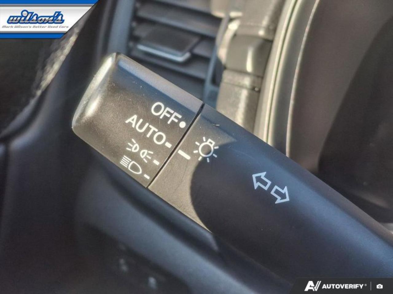 2020 Honda CR-V LX | Carplay and Android Auto | Heated Seats | Remote Start | Back-Up Camera | and More ! Photo