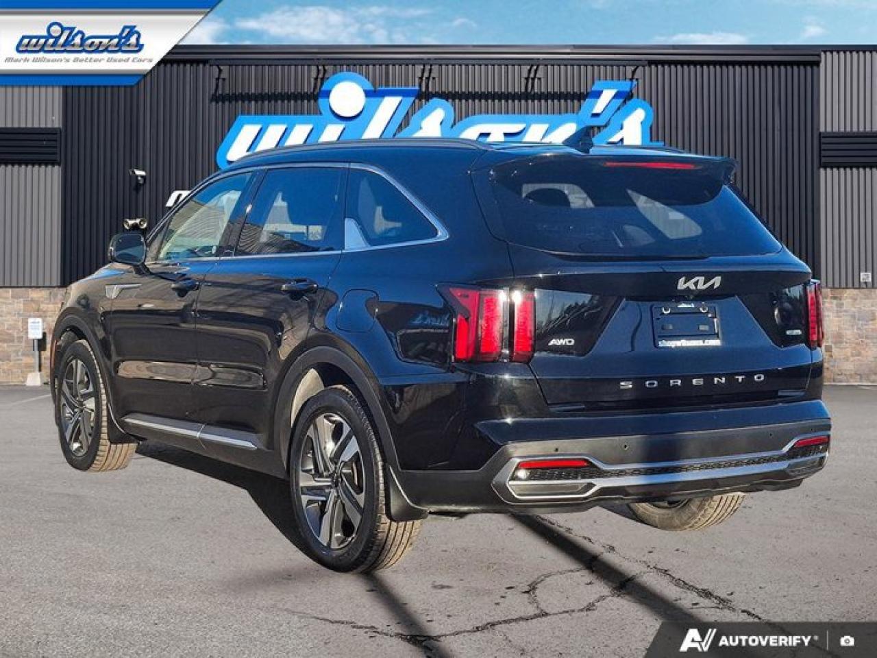 2022 Kia Sorento Plug-In Hybrid EX AWD | PHEV | BSM | Carplay and Android Auto | 2nd Row Captain's Chairs | Heated Seats & More ! Photo2
