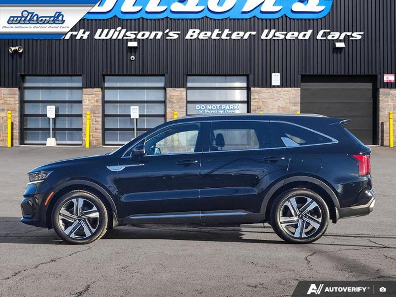 2022 Kia Sorento Plug-In Hybrid EX AWD | PHEV | BSM | Carplay and Android Auto | 2nd Row Captain's Chairs | Heated Seats & More ! Photo