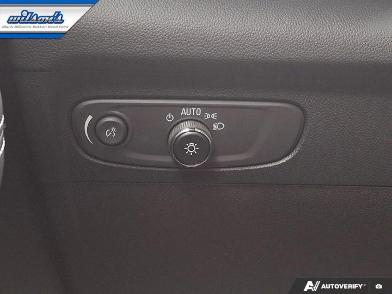 2022 Buick Envision Essence AWD | ST Package | Panoramic Sunroof | Leather | Heated Seats and Steering | and More ! Photo