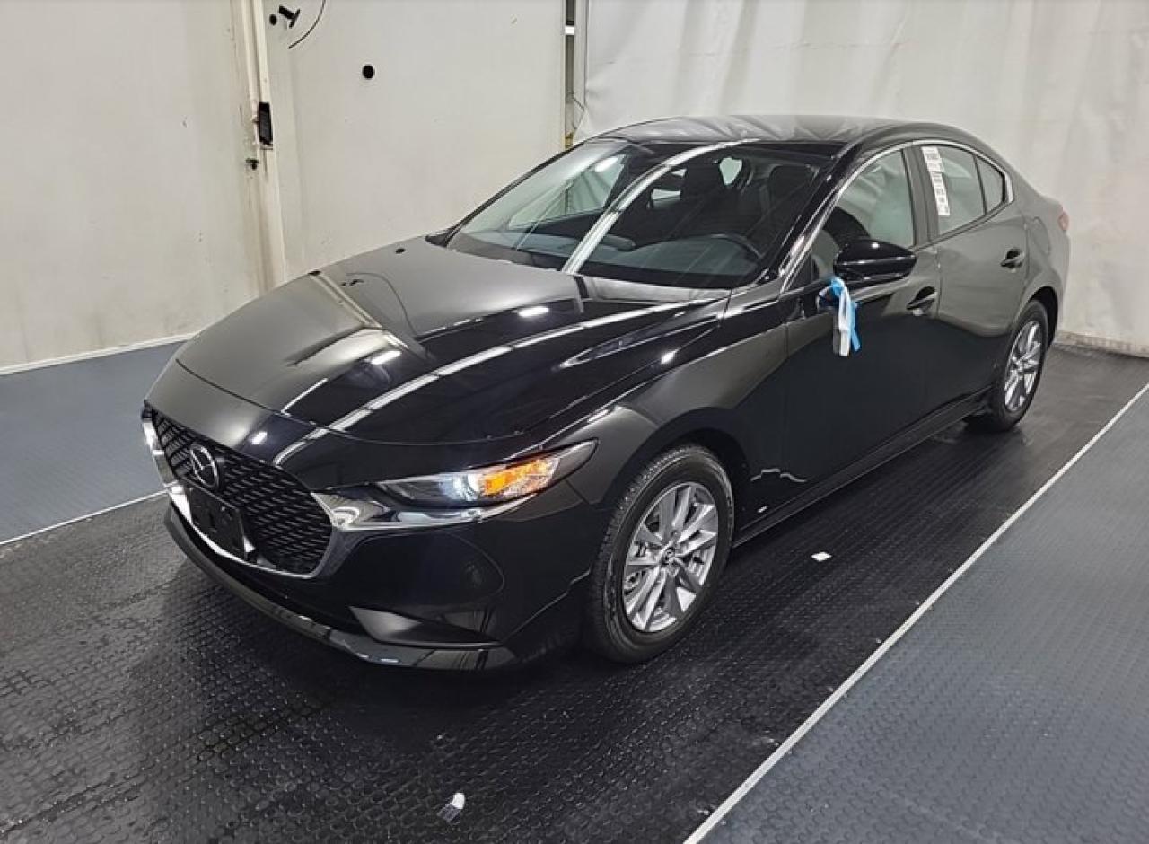 Used 2025 Mazda MAZDA3 GX | Heated Seats | Adaptive Cruise | CarPlay + Android | Reverse Cam | Keyless Entry | and More ! for sale in Guelph, ON