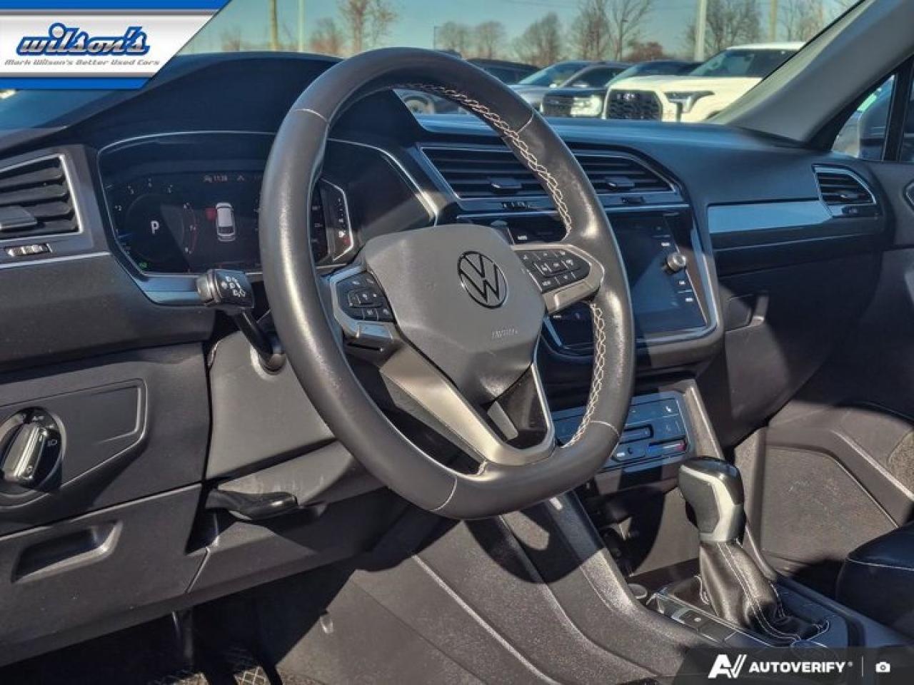 2024 Volkswagen Tiguan Comfortline 4Motion | Leather | Pano Roof | Heated Seats + Steering | Adaptive Cruise | and More ! Photo