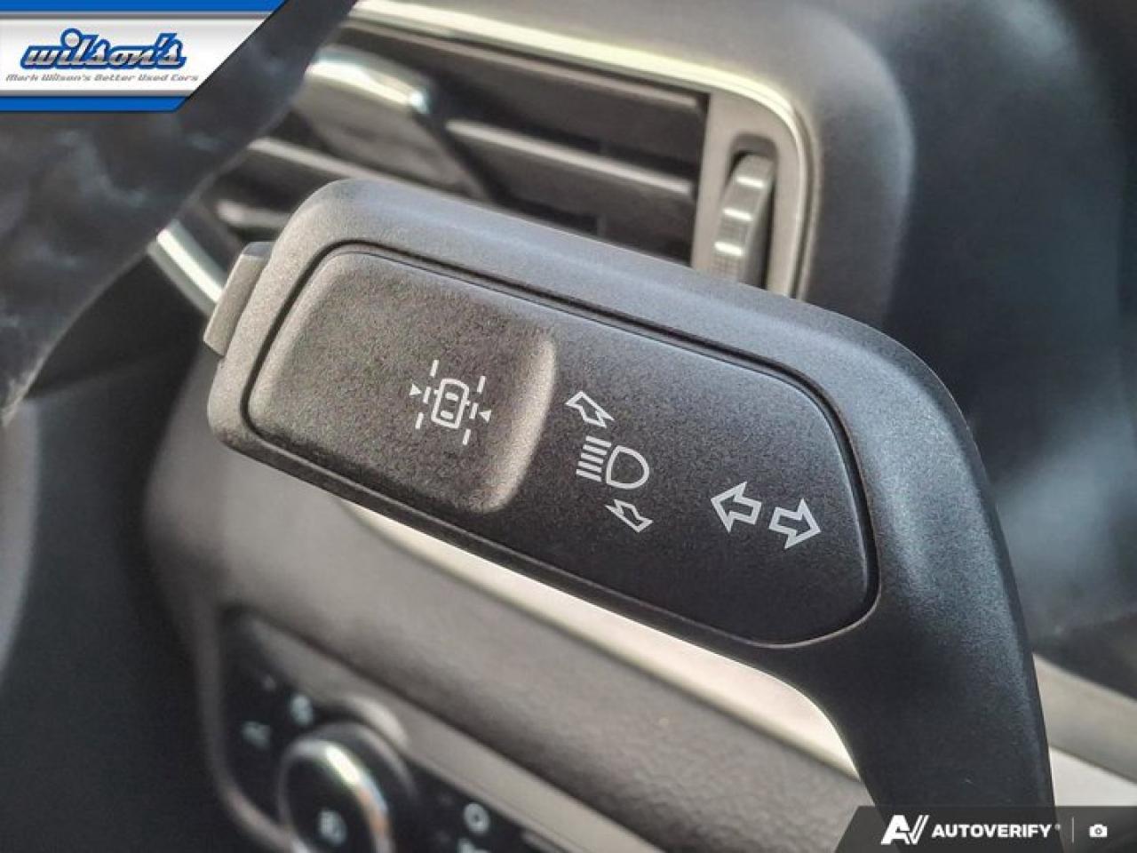 2023 Ford Explorer XLT 4WD | 202A | Tow Pkg | Adaptive Cruise | Nav | Leather | Heated Wheel + Seats | and More ! Photo