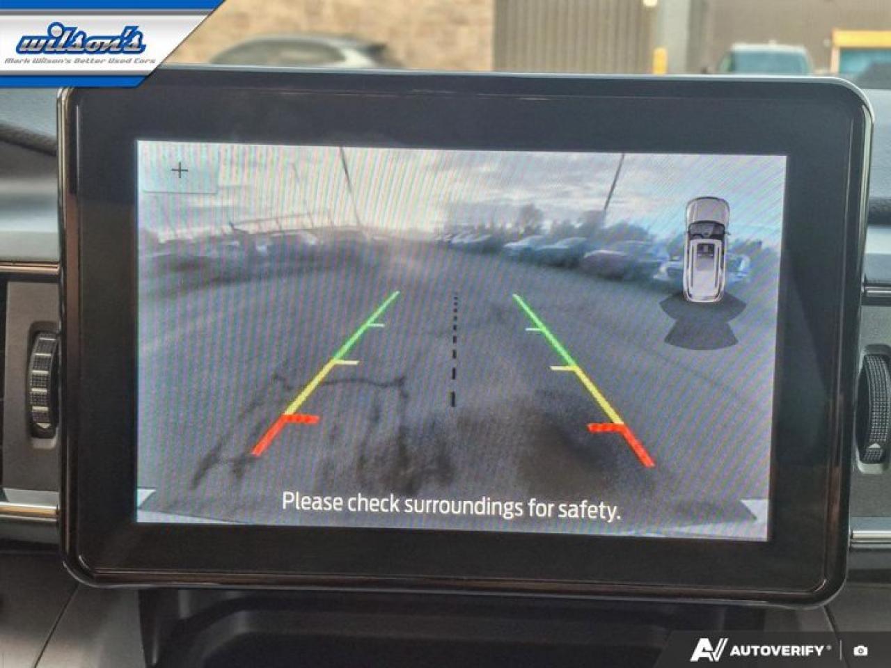 2023 Ford Explorer XLT 4WD | 202A | Tow Pkg | Adaptive Cruise | Nav | Leather | Heated Wheel + Seats | and More ! Photo