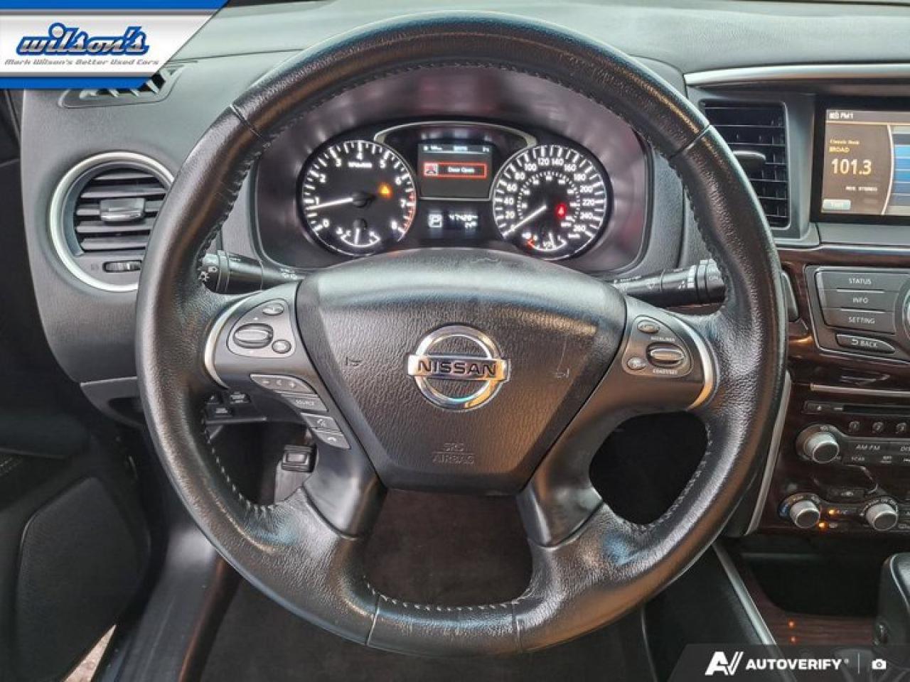 2014 Nissan Pathfinder SL 4WD | Leather | Heated Wheel + Seats | Rear Camera | Remote Start | Bluetooth | and More ! Photo