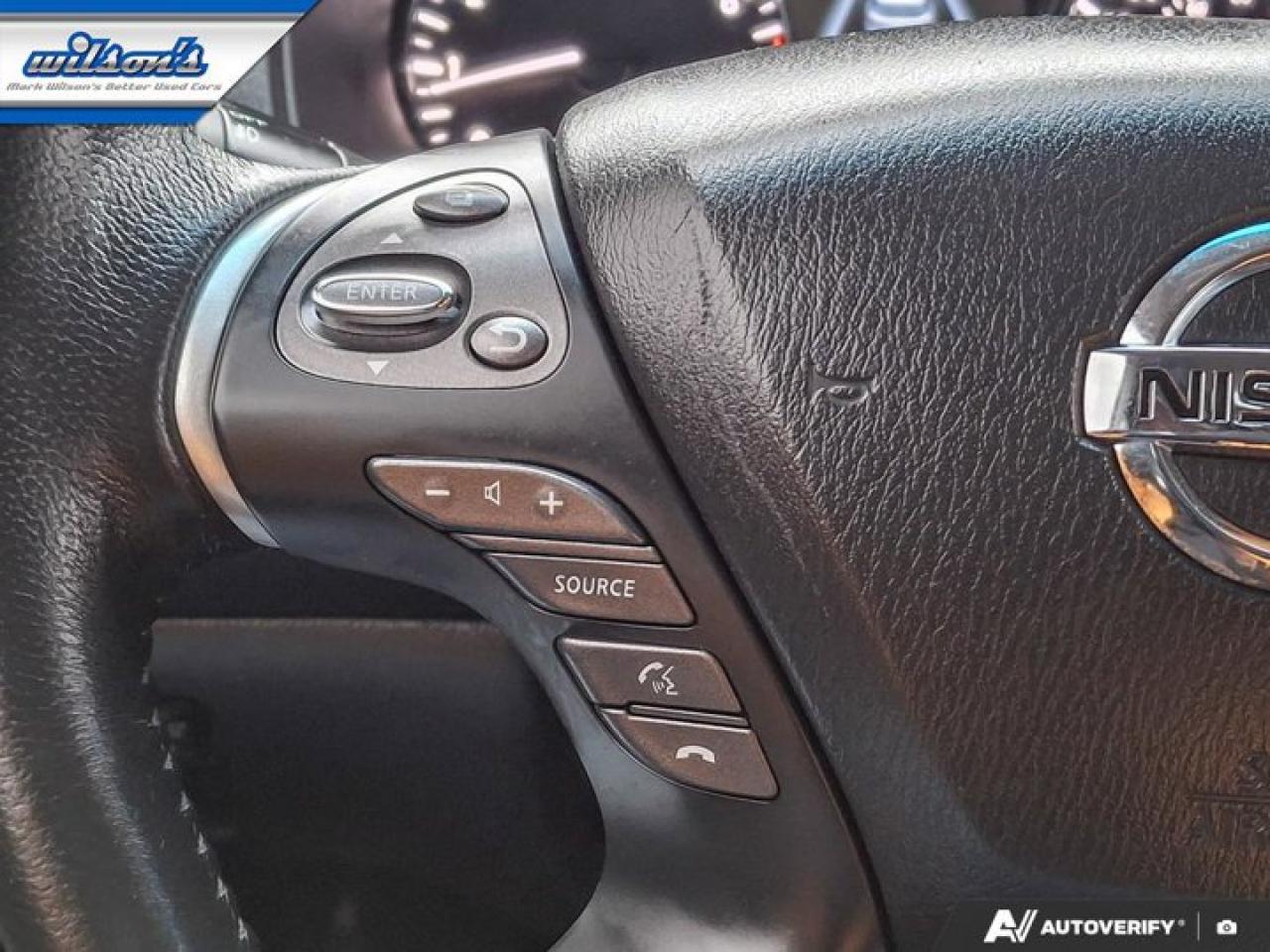 2014 Nissan Pathfinder SL 4WD | Leather | Heated Wheel + Seats | Rear Camera | Remote Start | Bluetooth | and More ! Photo