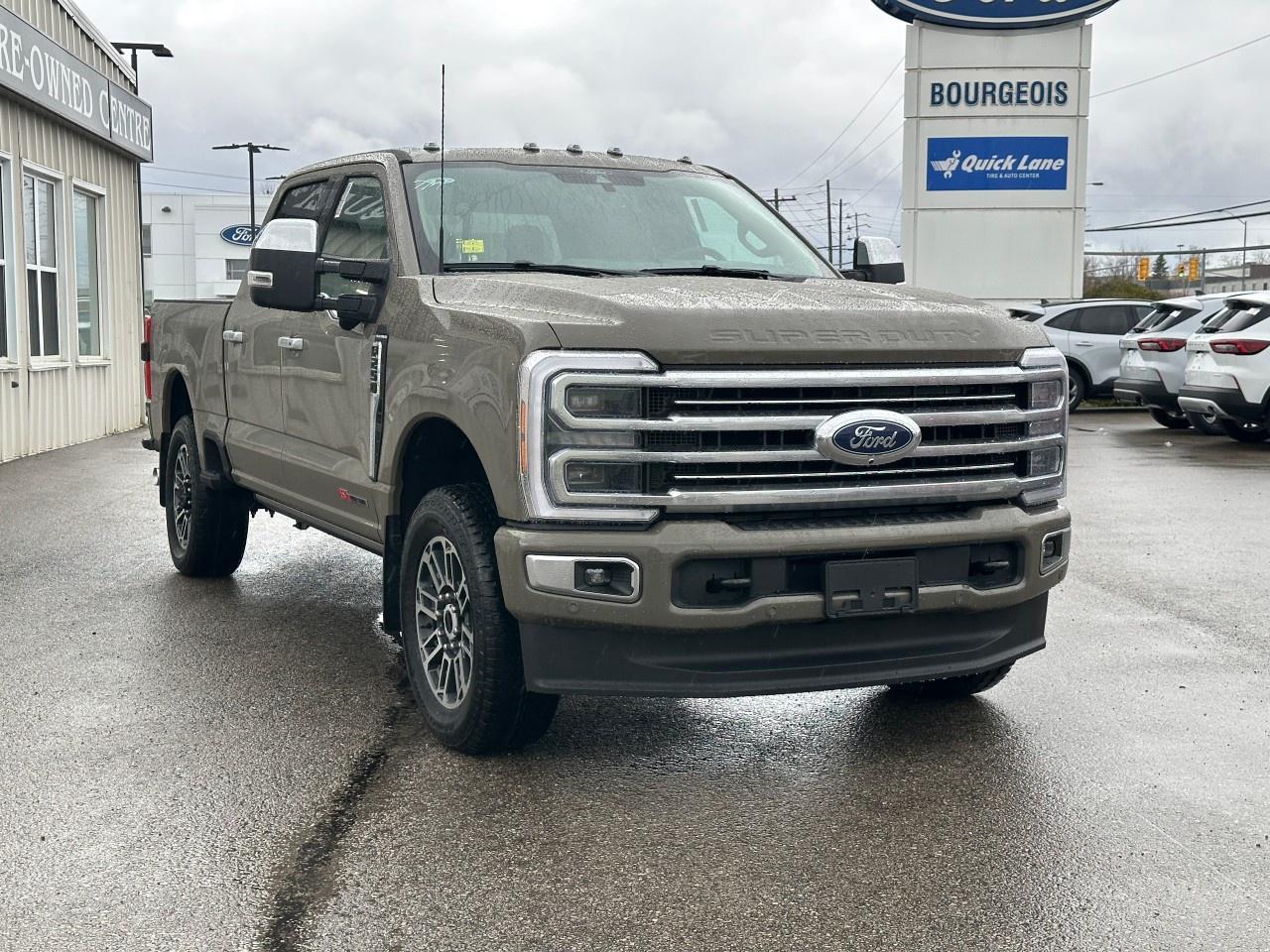 2026 Ford F-250 Super Duty SRW PLATINUM 4WD CREW CAB 6.75' BOX Photo3