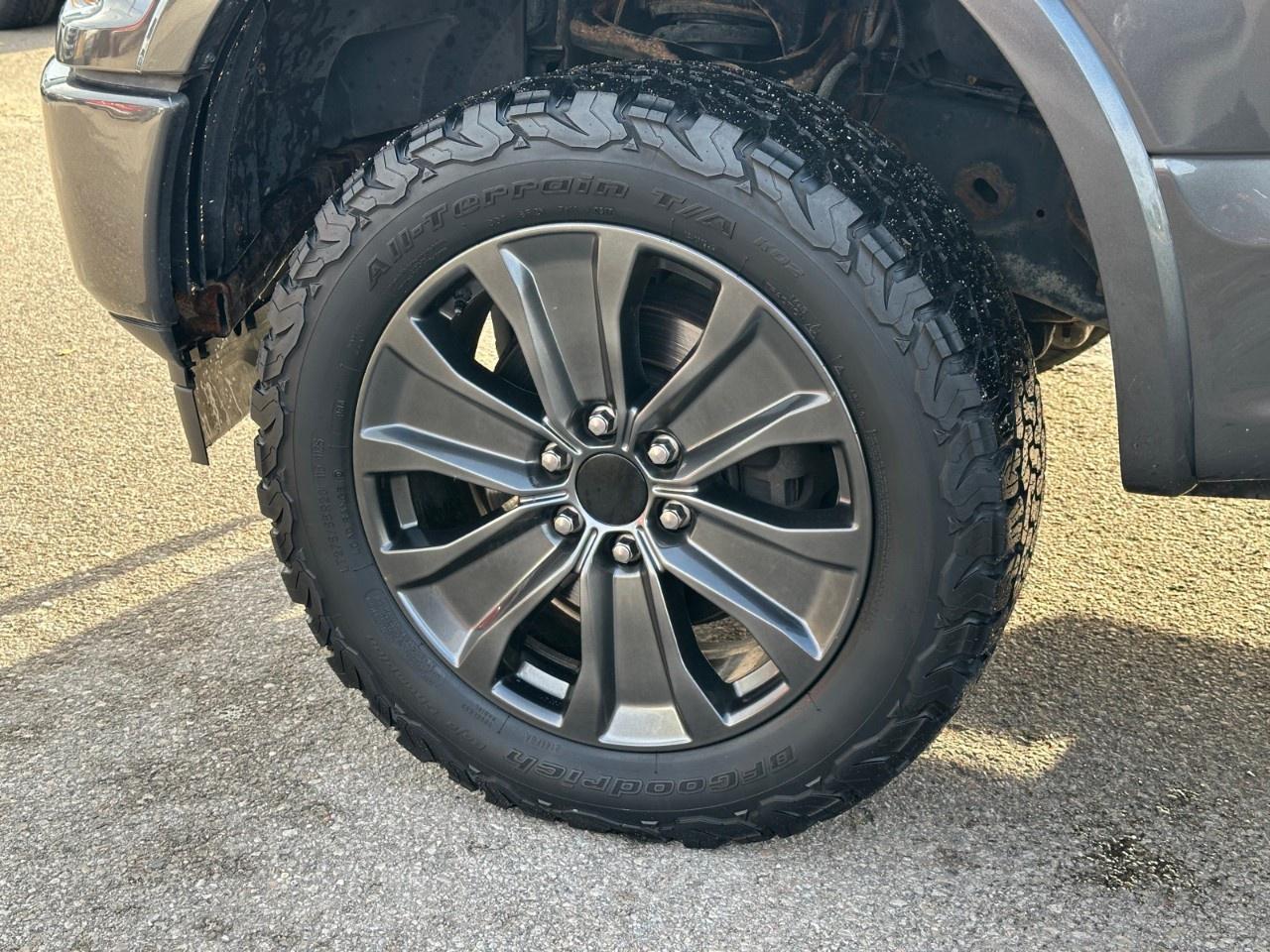 2018 Ford F-150 XLT 4WD SuperCrew 5.5' Box Photo