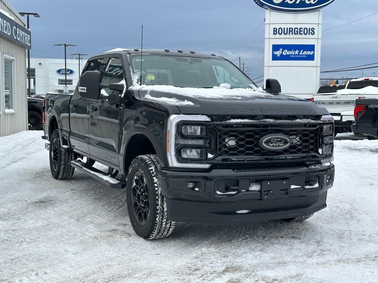 2026 Ford F-250 Super Duty SRW LARIAT 4WD CREW CAB 6.75' BOX Photo3