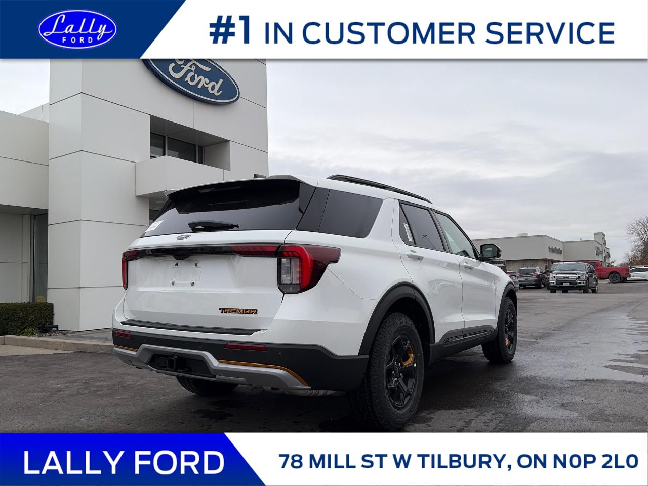 2026 Ford Explorer TREMOR Photo2