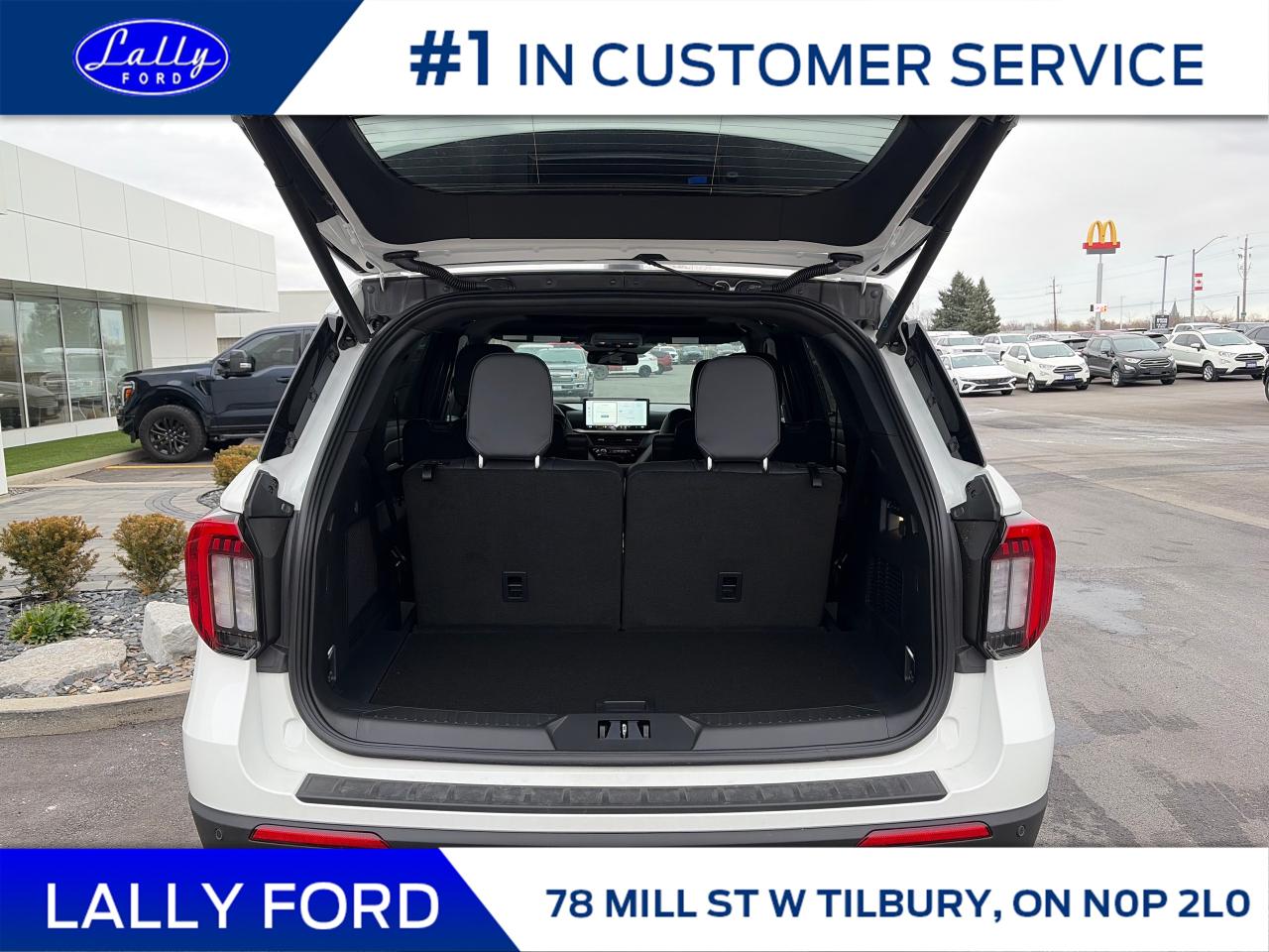 2026 Ford Explorer TREMOR Photo