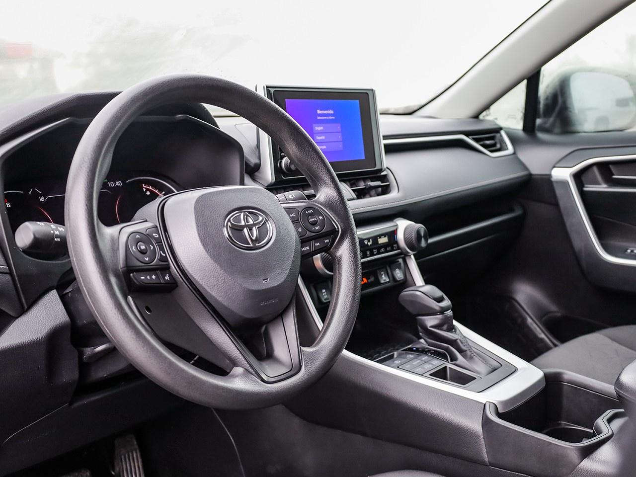 2024 Toyota RAV4 LE Photo