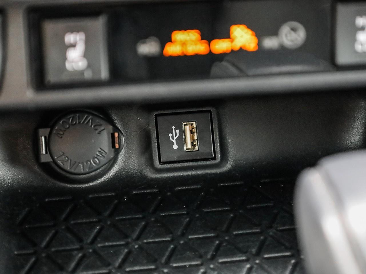 2024 Toyota RAV4 LE Photo