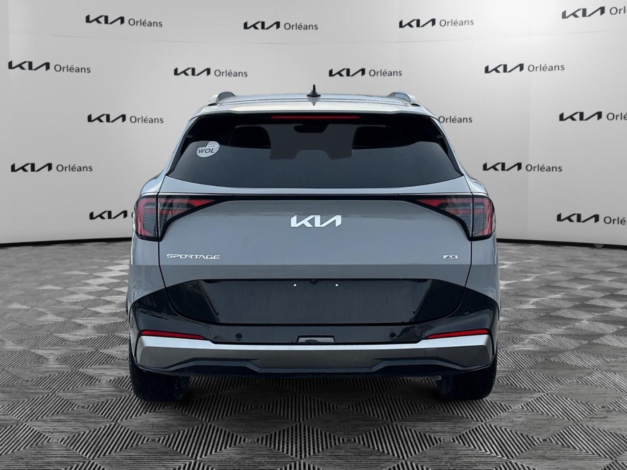 2026 Kia Sportage EX Premium AWD w/Black Interior Photo3