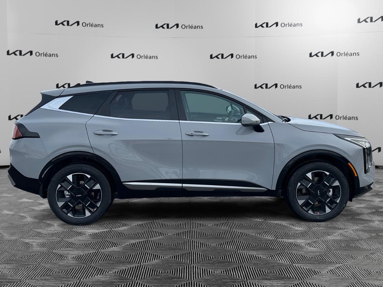 2026 Kia Sportage EX Premium AWD w/Black Interior Photo