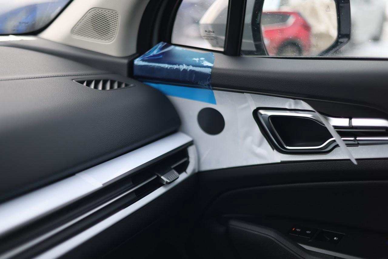 2026 Kia Sportage EX Premium AWD w/Black Interior Photo