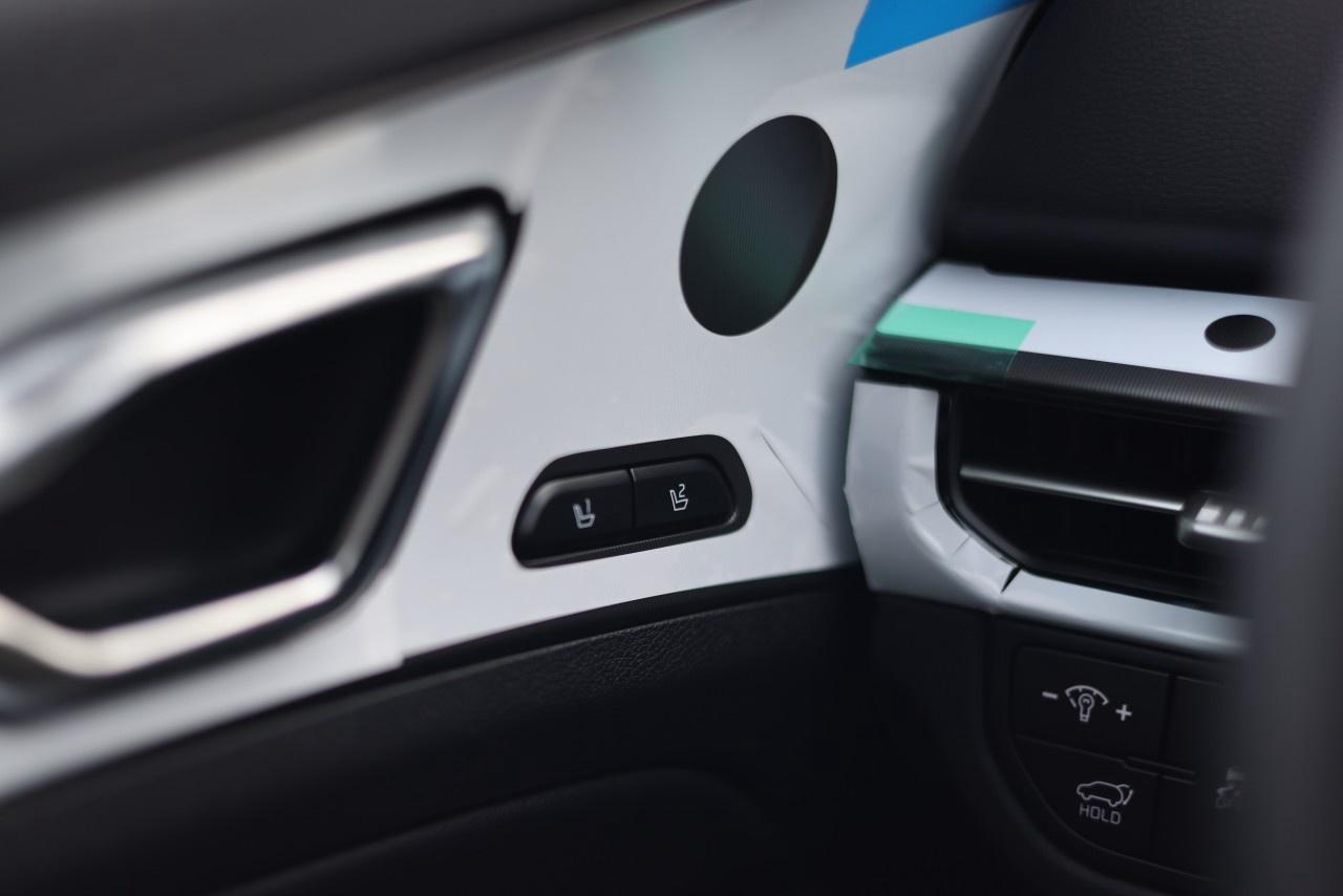 2026 Kia Sportage EX Premium AWD w/Black Interior Photo