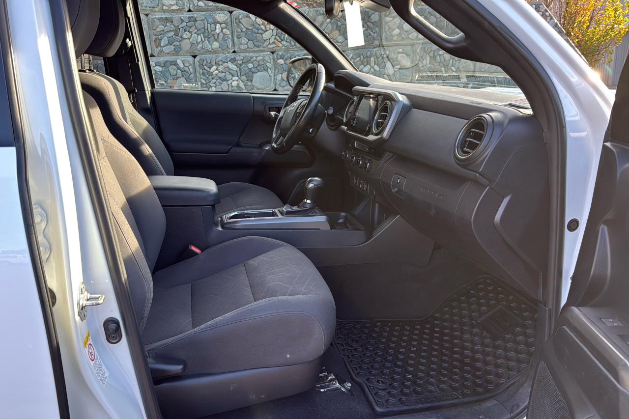 2018 Toyota Tacoma 4X4 Doublecab V6 6A TRD Sport Photo