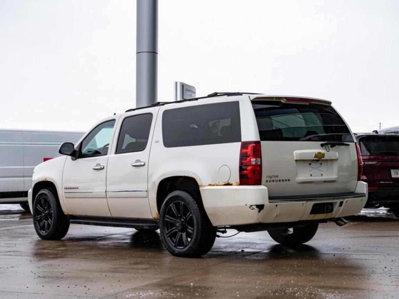 2013 Chevrolet Suburban LTZ Photo