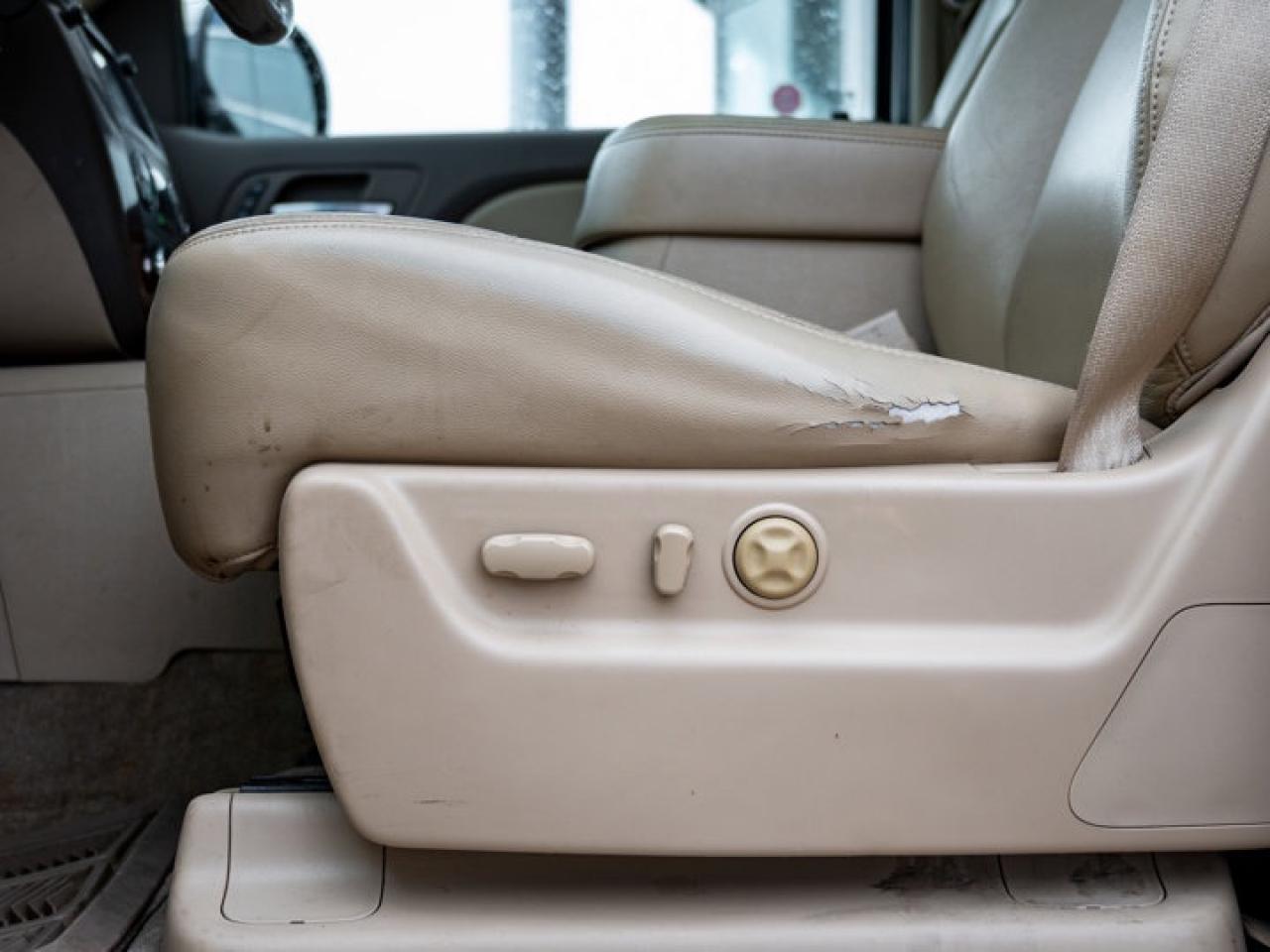 2013 Chevrolet Suburban LTZ Photo