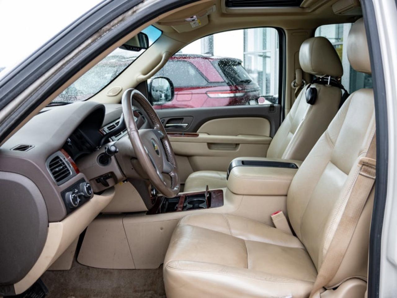 2013 Chevrolet Suburban LTZ Photo