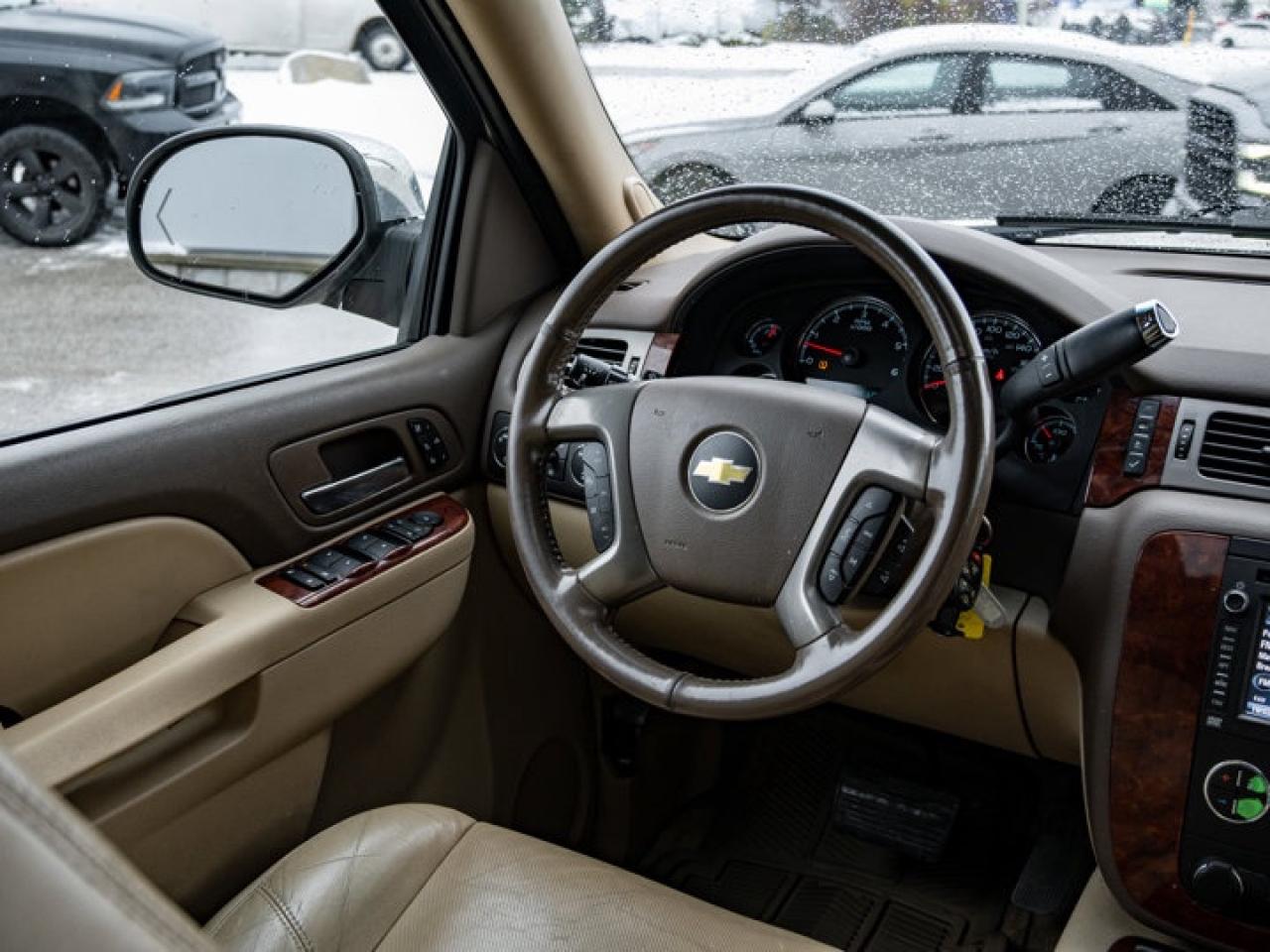 2013 Chevrolet Suburban LTZ Photo