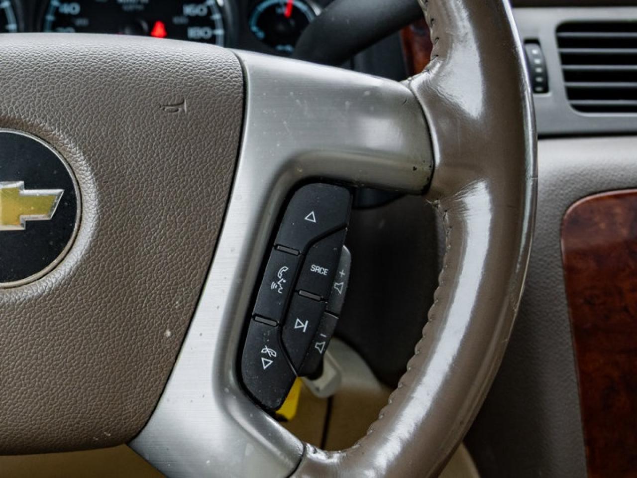 2013 Chevrolet Suburban LTZ Photo