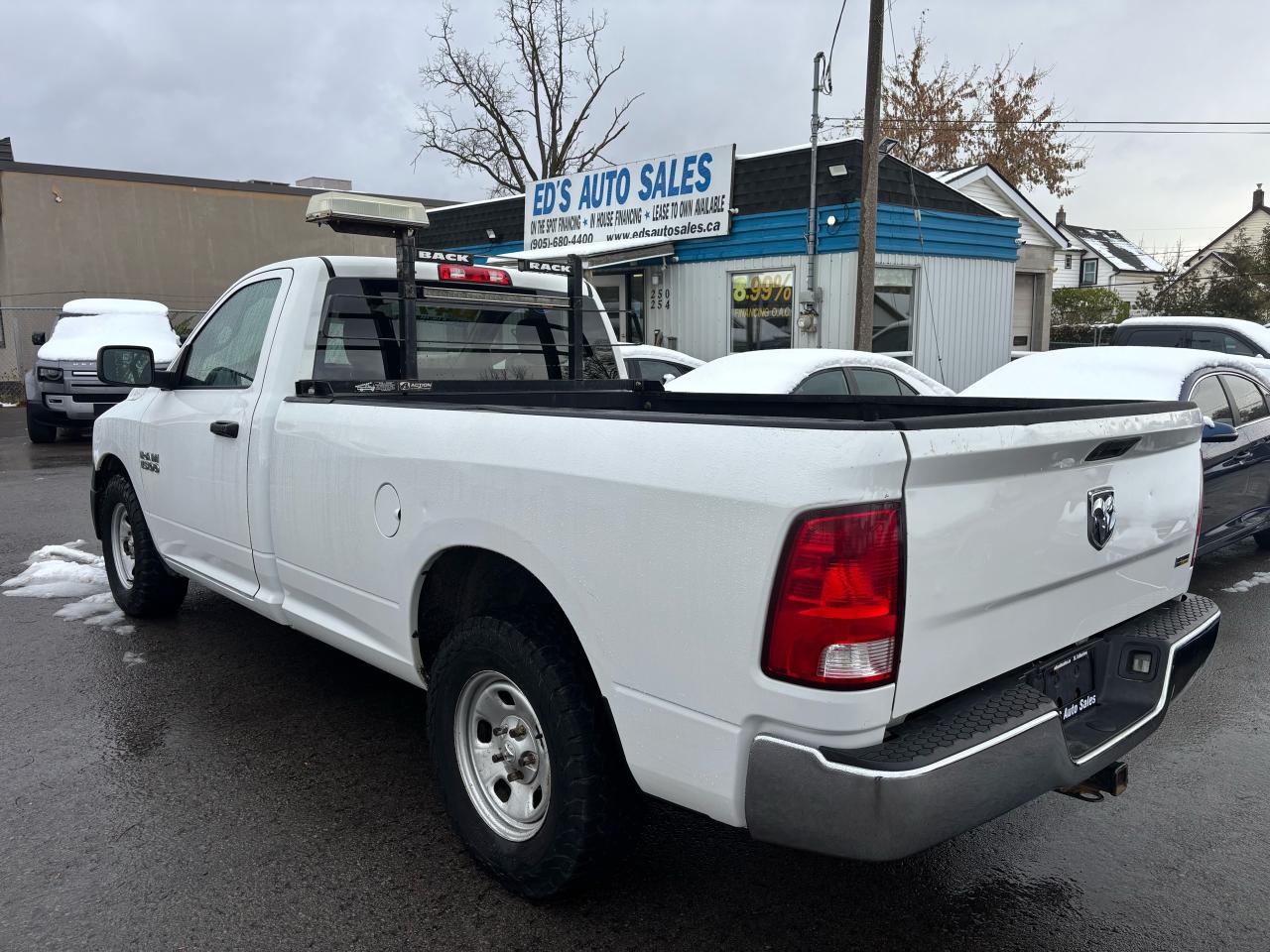 2017 RAM 1500 TRADESMAN, Reg. Cab. 8 Ft. Box. V6, 2 Wheel Drive Photo4