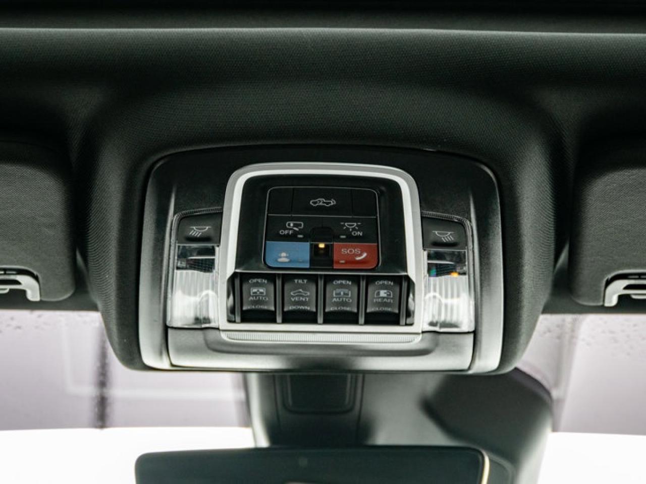 2025 RAM 1500 Rebel Photo