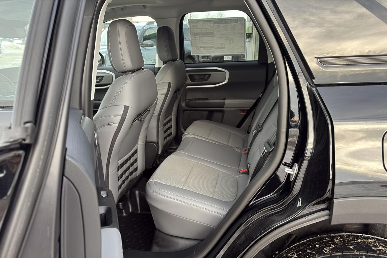 2025 Ford Bronco Sport BADLANDS, TECH PKG, POWER MOONROOF, REMOTE START Photo