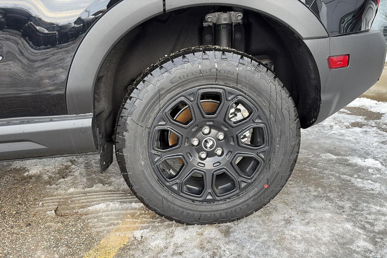 2025 Ford Bronco Sport BADLANDS, TECH PKG, POWER MOONROOF, REMOTE START Photo